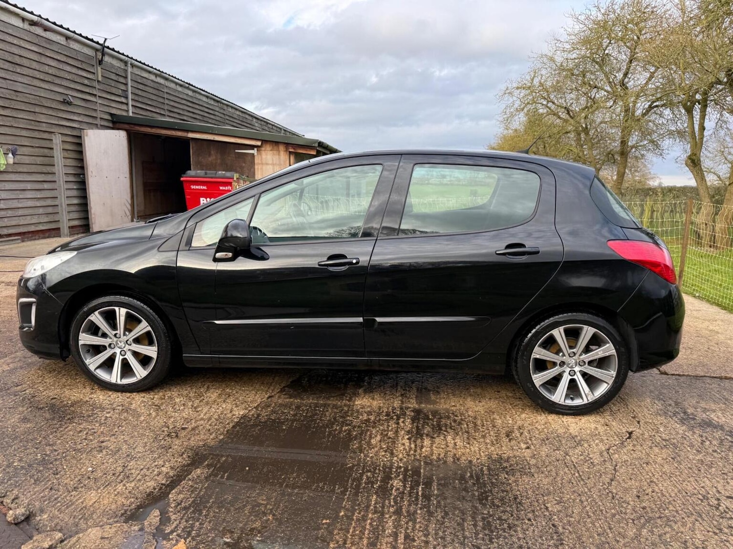 Used Peugeot 308 2013 for sale - 78011276: Photo 18