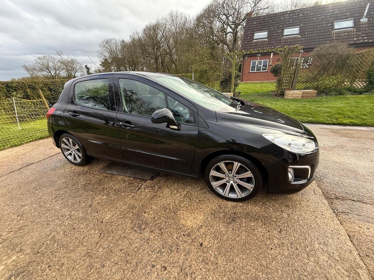Used Peugeot 308 2013 for sale - 78011276: Photo 27