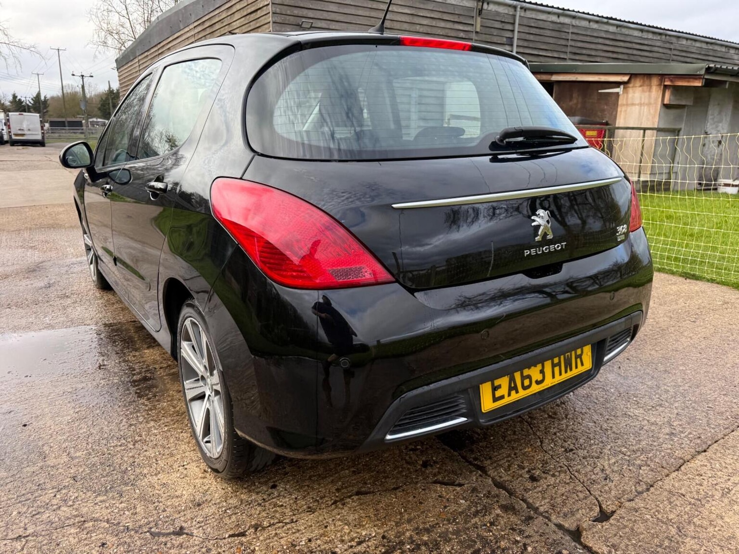 Used Peugeot 308 2013 for sale - 78011276: Photo 4
