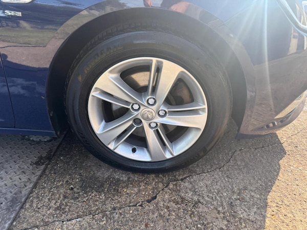 Used Vauxhall Insignia 2017 for sale - 75202689: Photo 26