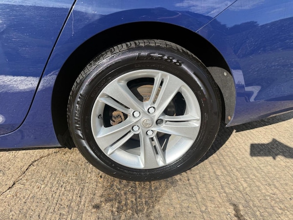 Used Vauxhall Insignia 2017 for sale - 75202689: Photo 30