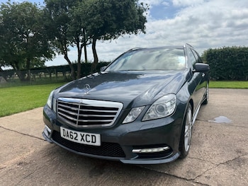 Used Mercedes-Benz E Class 2012 for sale - 78944843: Photo