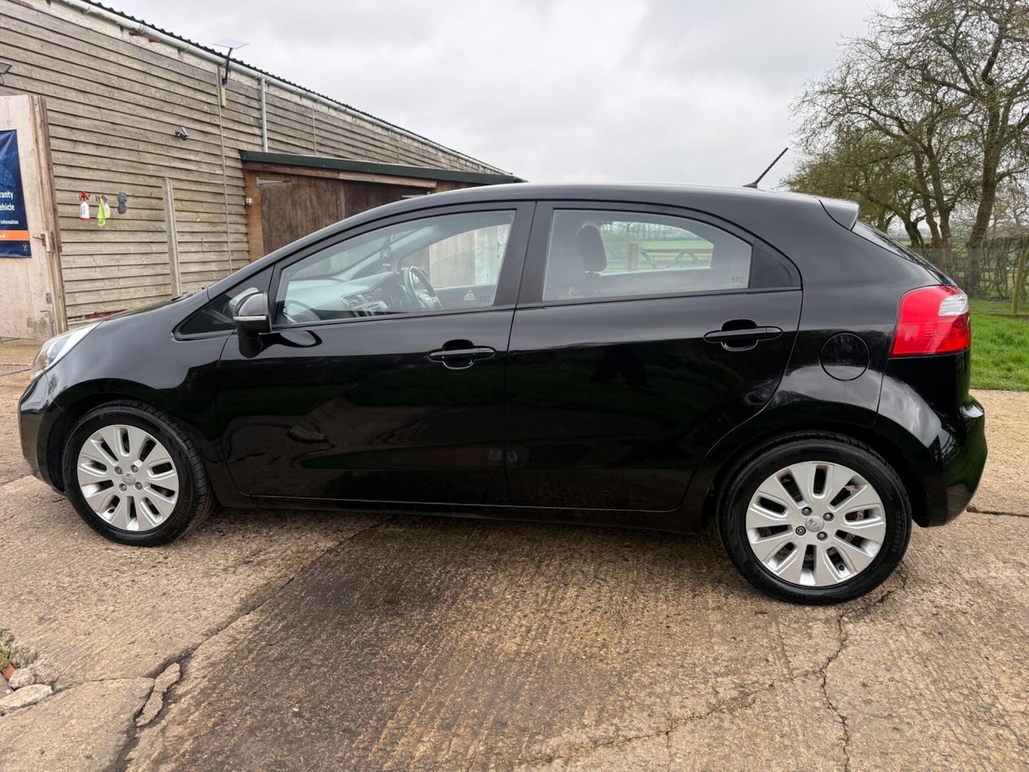 Used Kia Rio 2013 for sale - 77836875: Photo 13