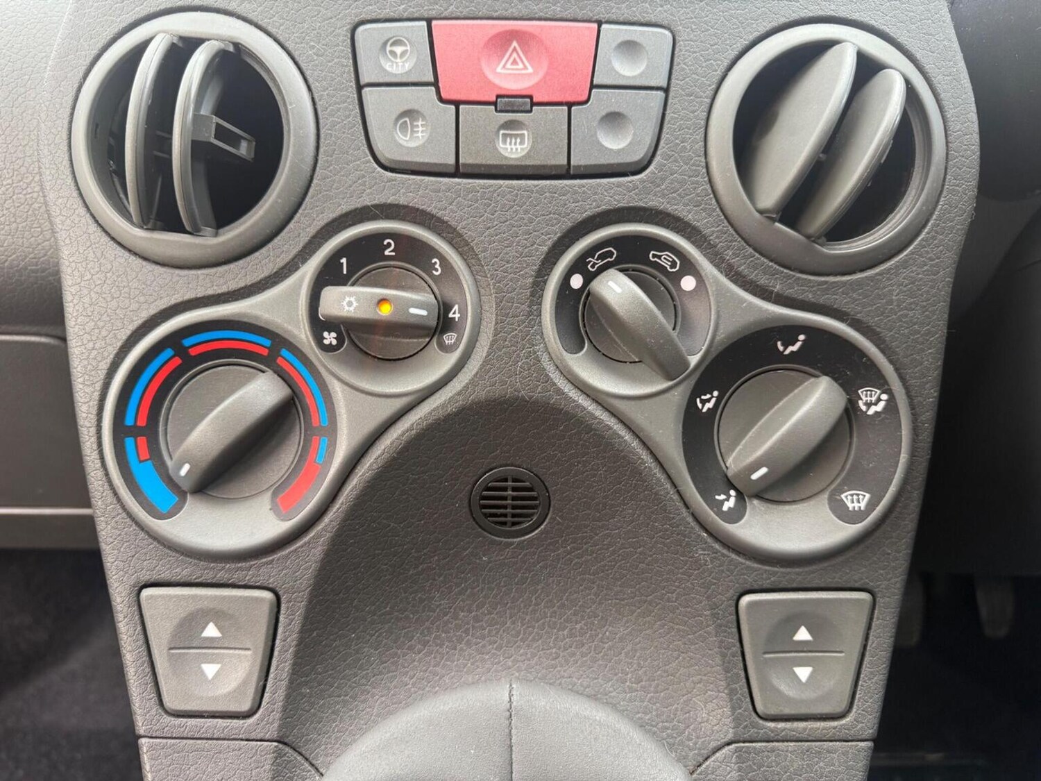 Used Fiat Panda 2008 for sale - 76521058: Photo 45