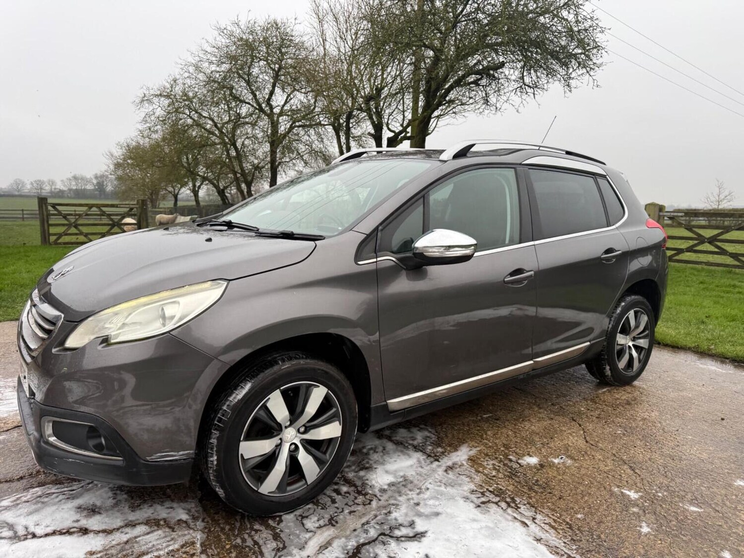 Used Peugeot 2008 2014 for sale - 77609940: Photo 10