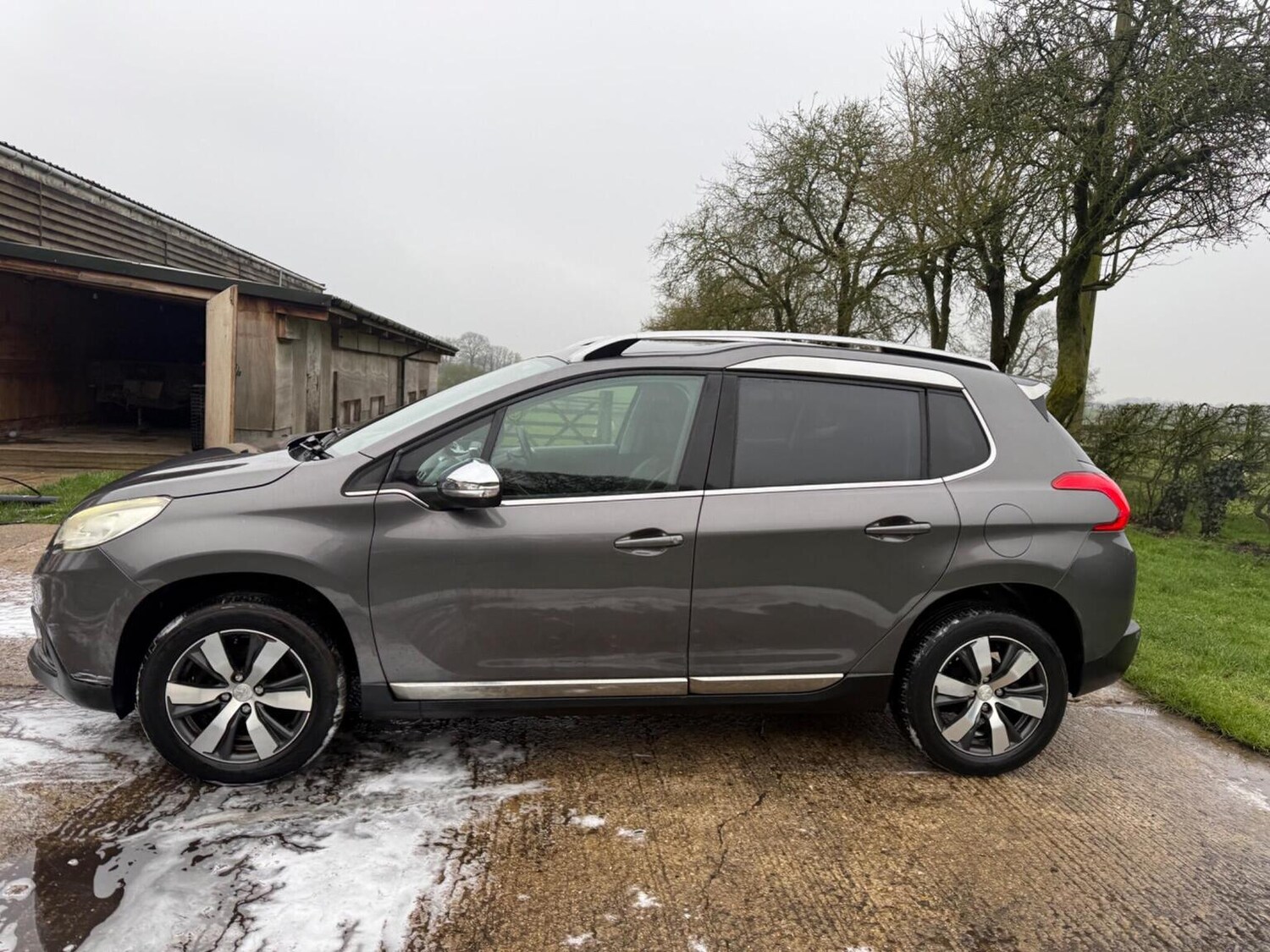 Used Peugeot 2008 2014 for sale - 77609940: Photo 14