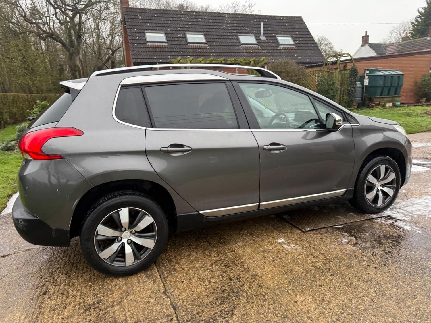 Used Peugeot 2008 2014 for sale - 77609940: Photo 20