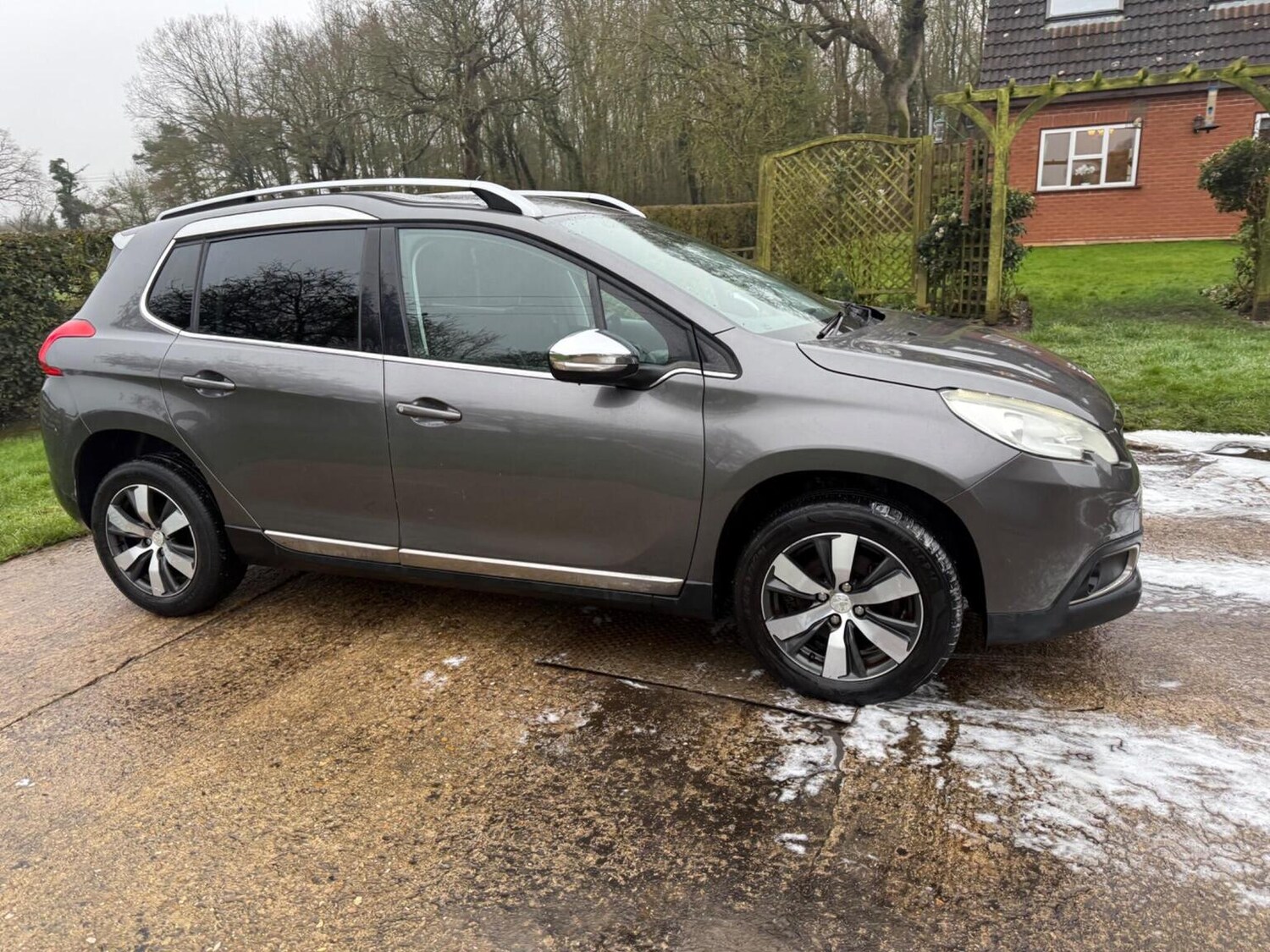 Used Peugeot 2008 2014 for sale - 77609940: Photo 21