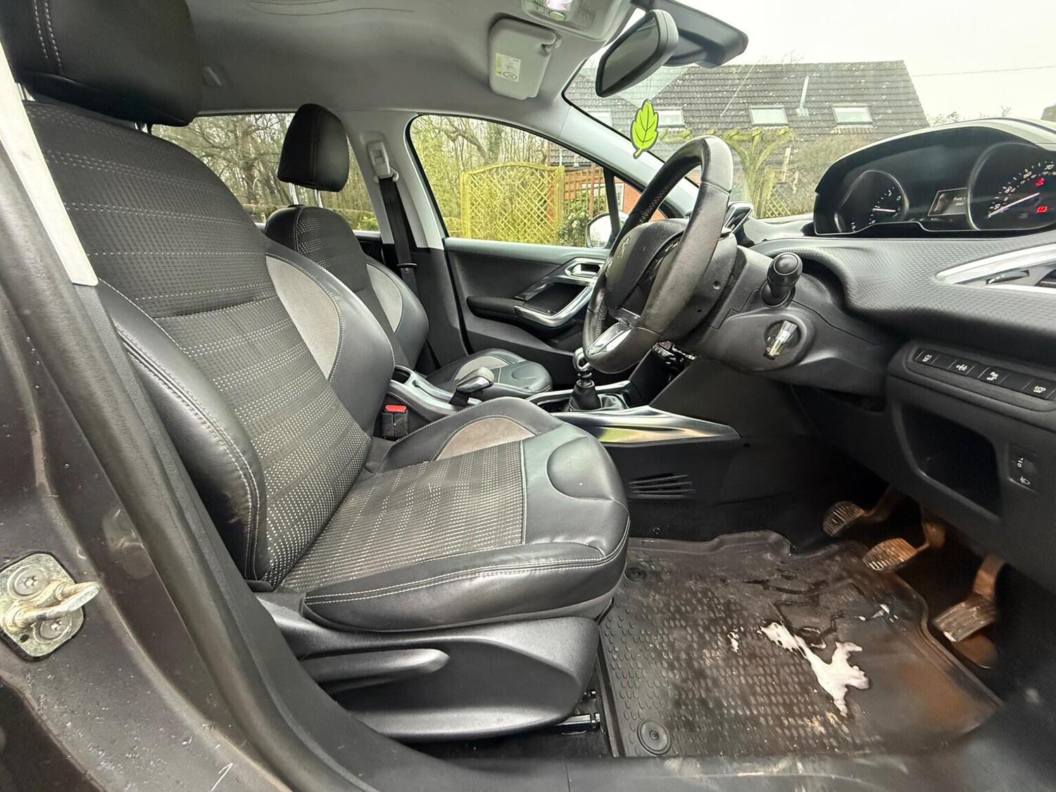 Used Peugeot 2008 2014 for sale - 77609940: Photo 27