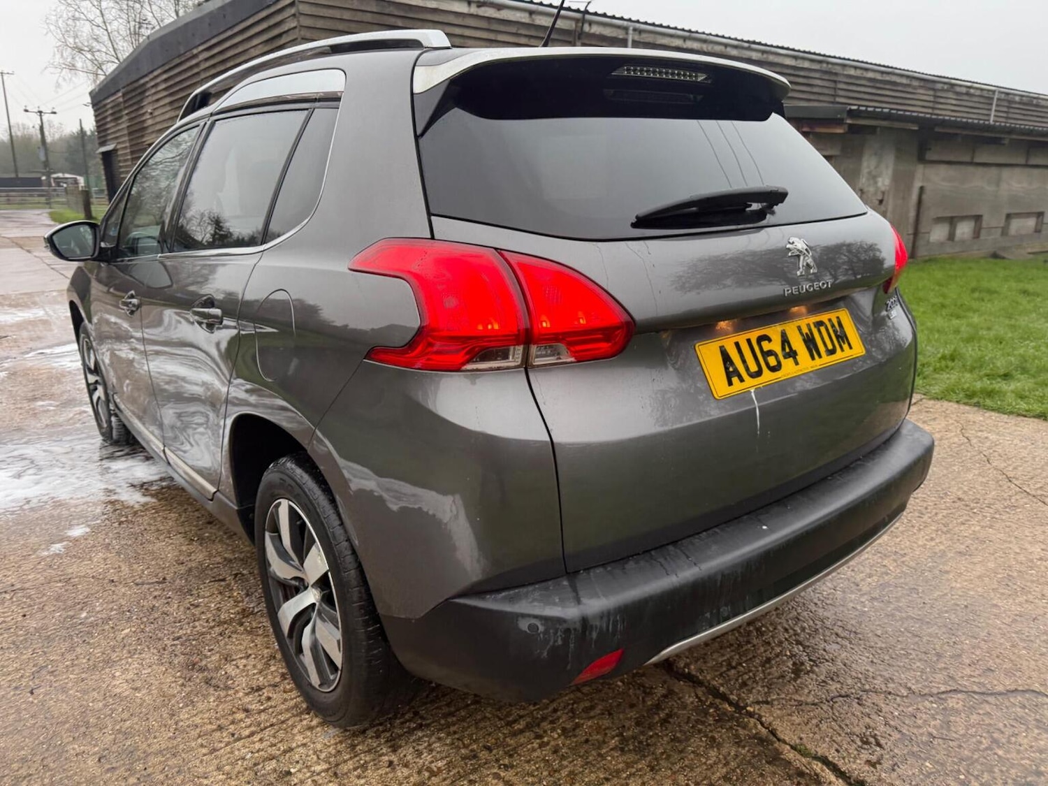 Used Peugeot 2008 2014 for sale - 77609940: Photo 4