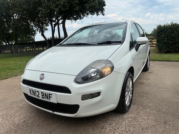 Used Fiat Punto 2012 for sale - 79042080: Photo
