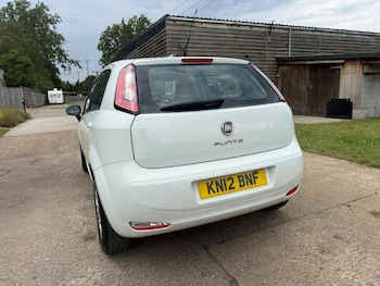 Used Fiat Punto 2012 for sale - 79042080: Photo