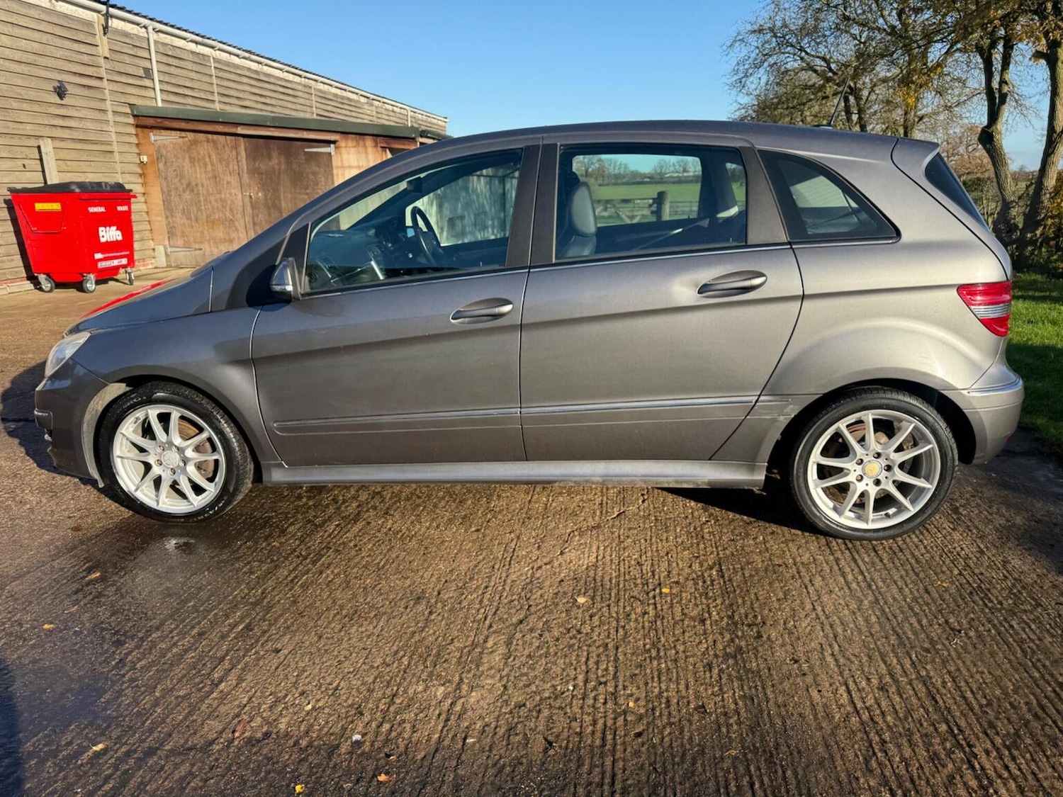 Used Mercedes-Benz B Class 2009 for sale - 76837051: Photo 10