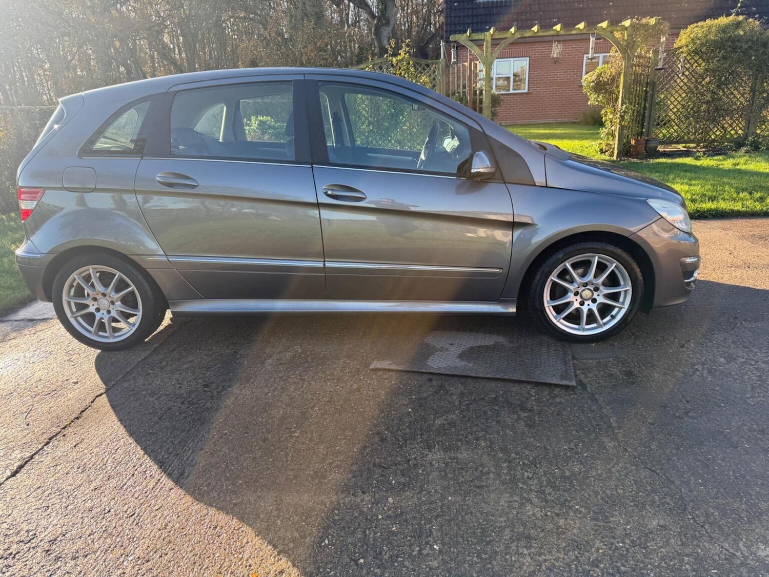 Used Mercedes-Benz B Class 2009 for sale - 76837051: Photo 17