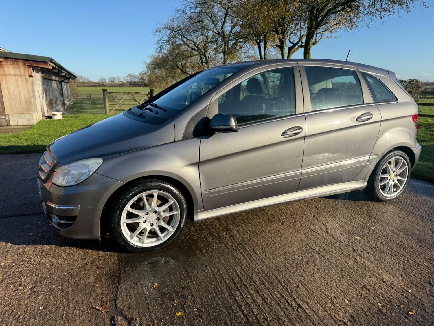 Used Mercedes-Benz B Class 2009 for sale - 76837051: Photo 46