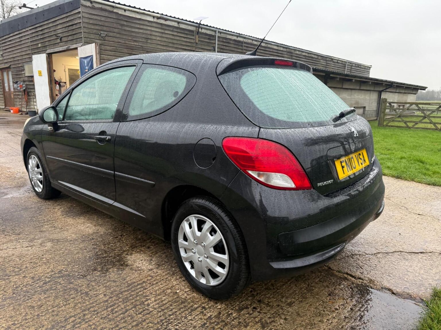 Used Peugeot 207 2010 for sale - 77289102: Photo 10