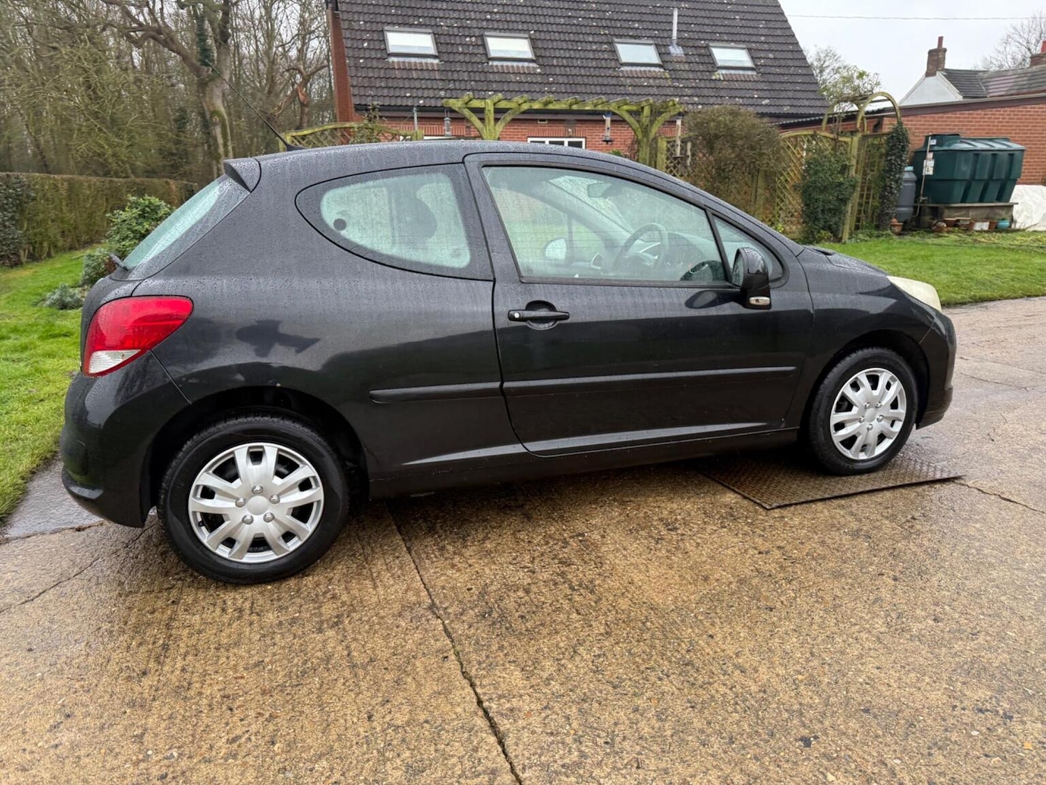 Used Peugeot 207 2010 for sale - 77289102: Photo 21