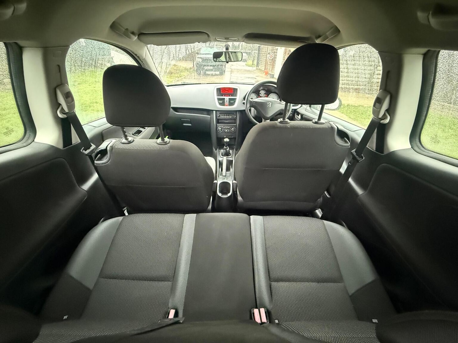 Used Peugeot 207 2010 for sale - 77289102: Photo 28