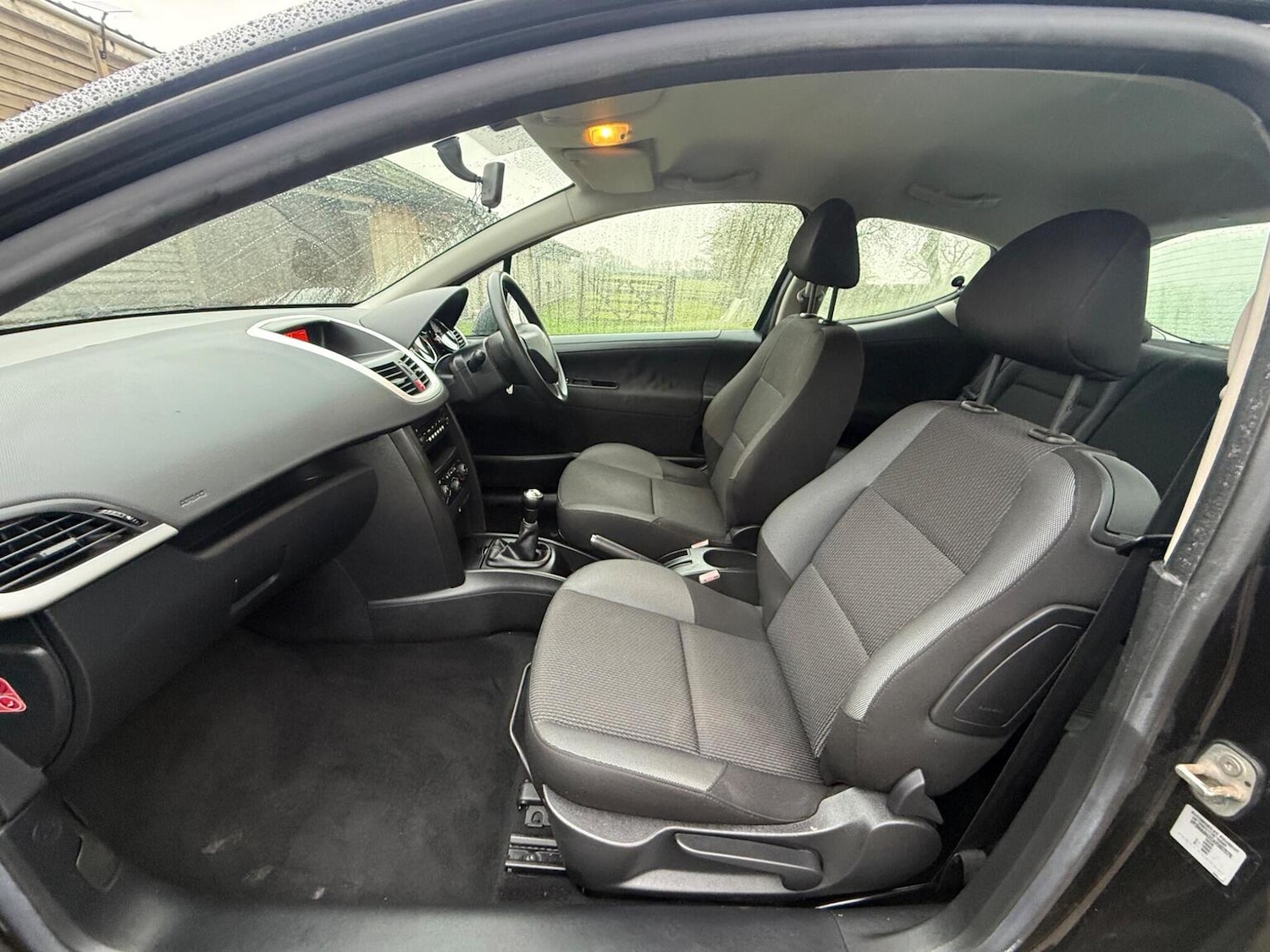 Used Peugeot 207 2010 for sale - 77289102: Photo 41