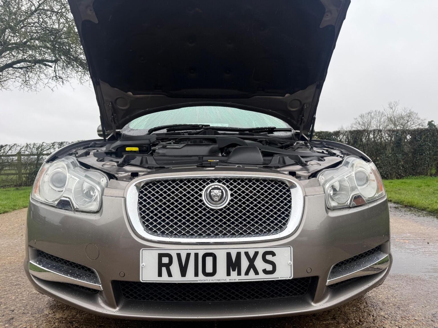 Used Jaguar XF 2010 for sale - 77213495: Photo 11