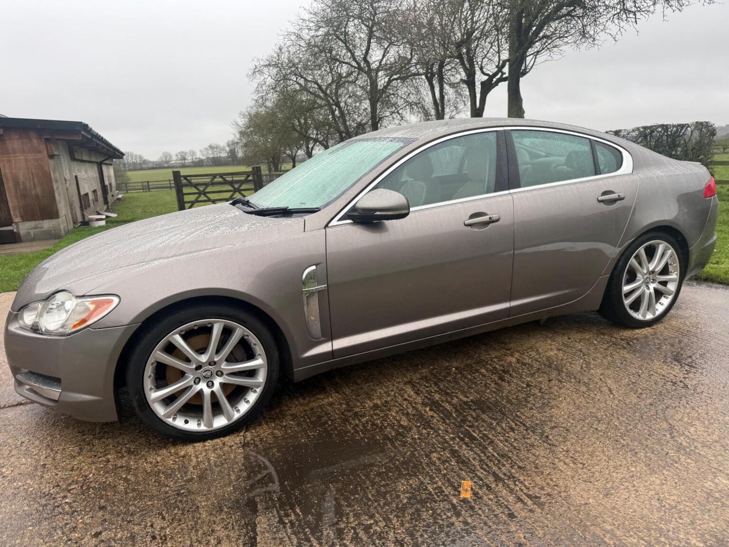 Used Jaguar XF 2010 for sale - 77213495: Photo 12