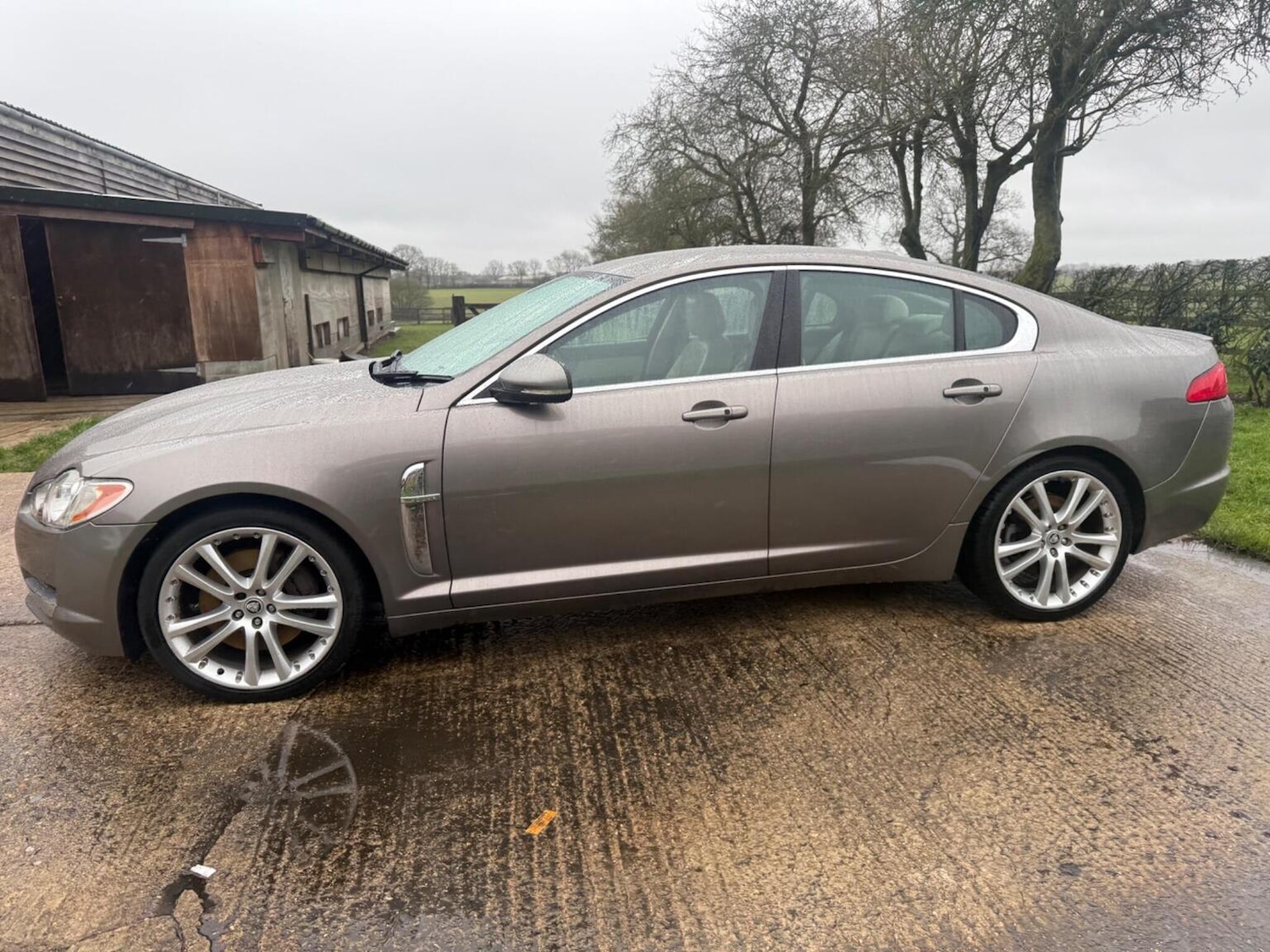 Used Jaguar XF 2010 for sale - 77213495: Photo 16