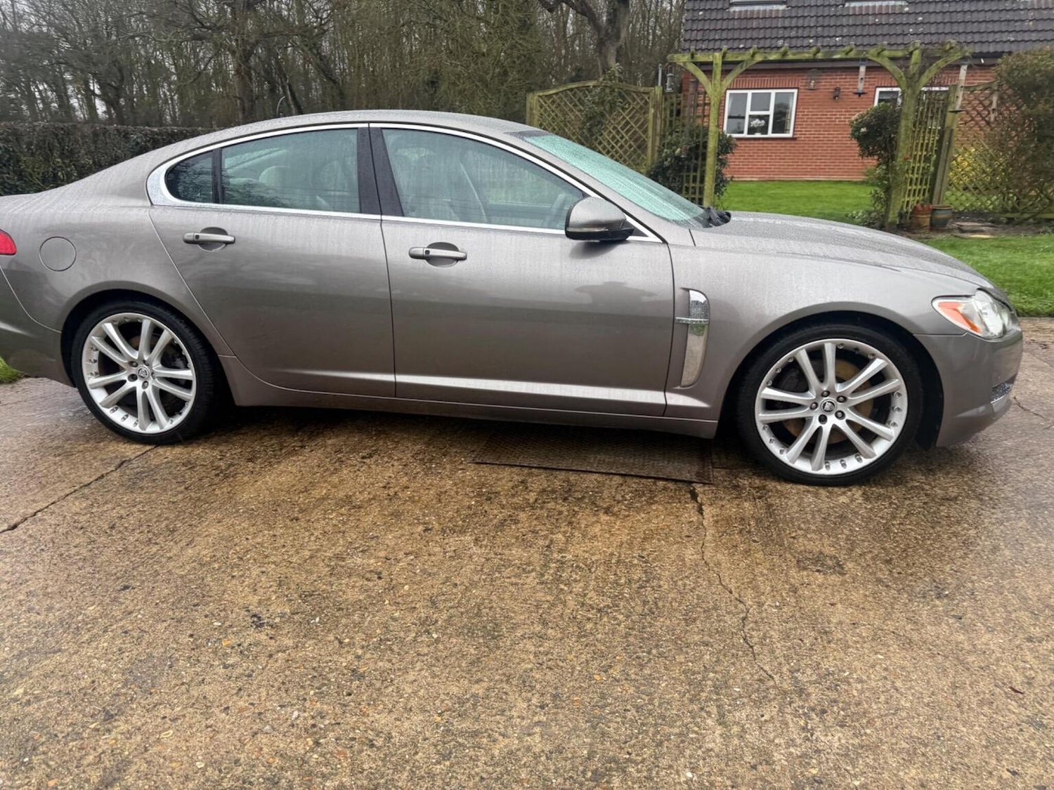 Used Jaguar XF 2010 for sale - 77213495: Photo 25