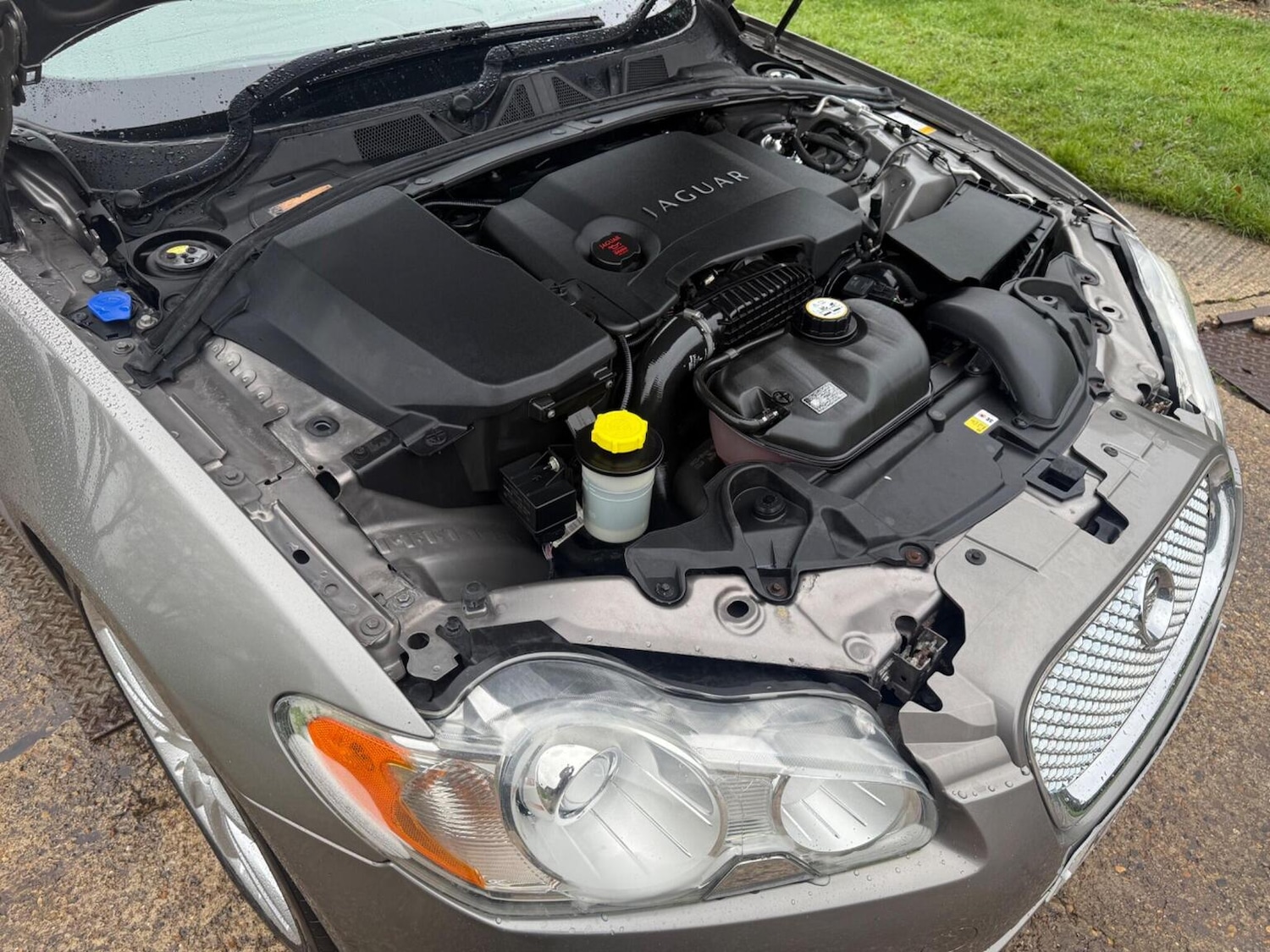 Used Jaguar XF 2010 for sale - 77213495: Photo 40