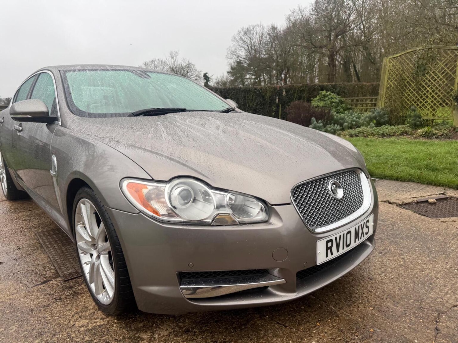Used Jaguar XF 2010 for sale - 77213495: Photo 5