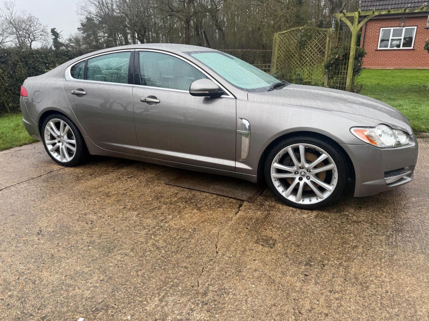 Used Jaguar XF 2010 for sale - 77213495: Photo 7