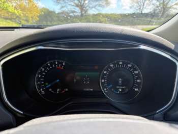 Used Ford Mondeo 2015 for sale - 74592865: Photo