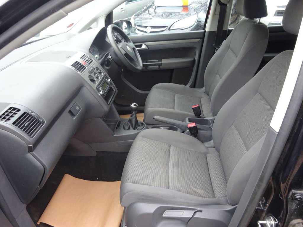Used Volkswagen Touran 2009 for sale - 77668937: Photo 12