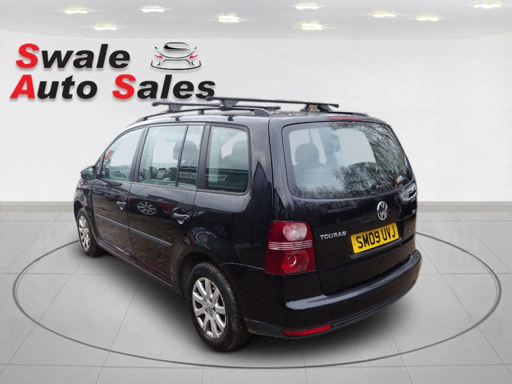 Used Volkswagen Touran 2009 for sale - 77668937: Photo 6