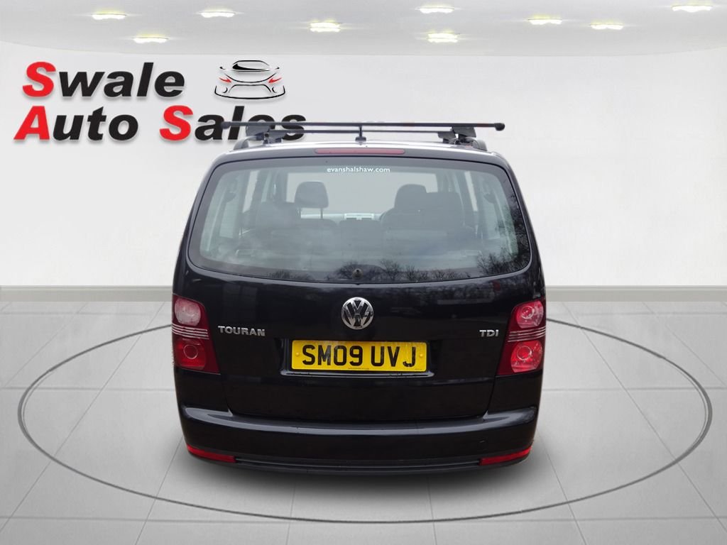 Used Volkswagen Touran 2009 for sale - 77668937: Photo 7
