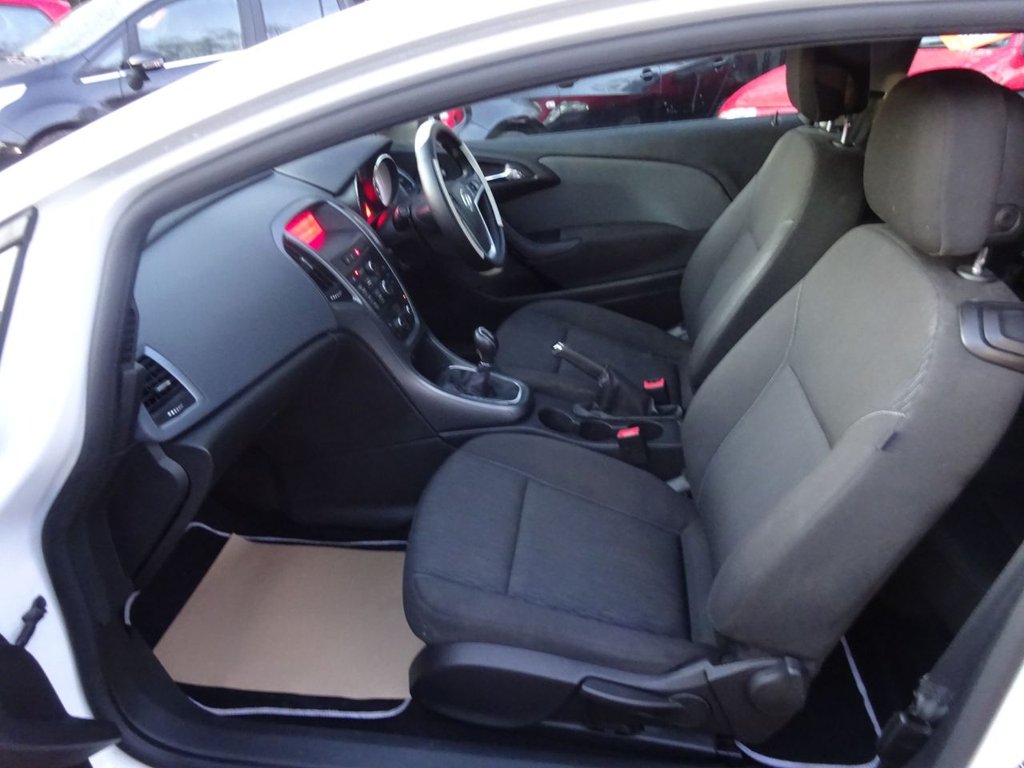 Used Vauxhall Astra GTC 2015 for sale - 76604988: Photo 16