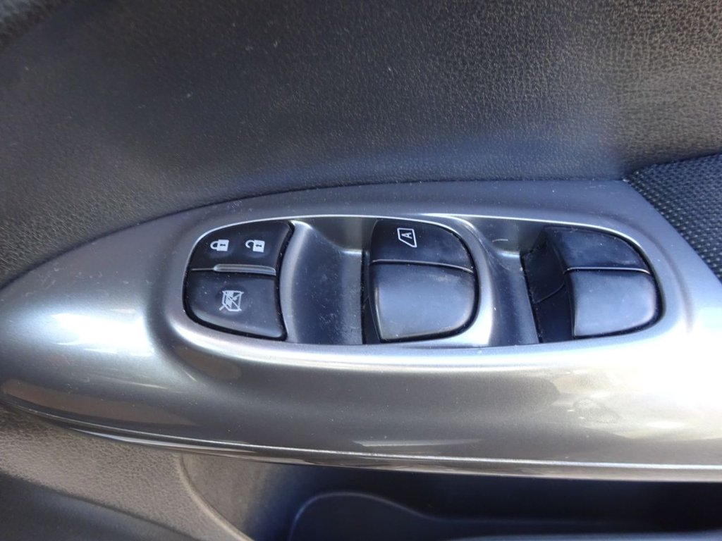 Used Nissan Juke 2010 for sale - 77437265: Photo 20