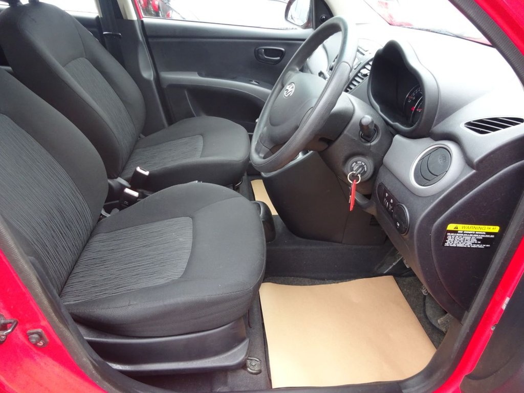Used Hyundai i10 2011 for sale - 77668936: Photo 12