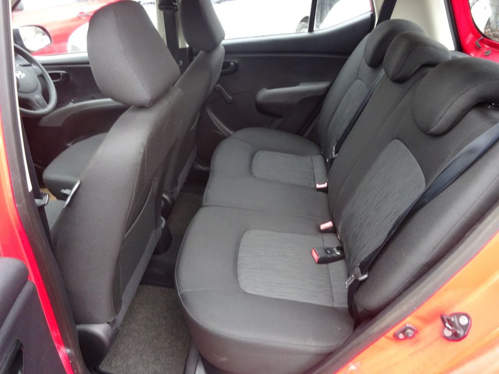 Used Hyundai i10 2011 for sale - 77668936: Photo 15
