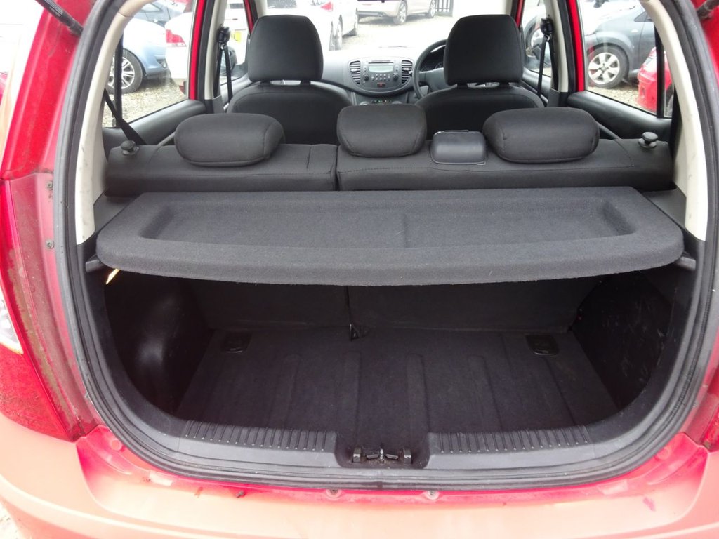 Used Hyundai i10 2011 for sale - 77668936: Photo 16