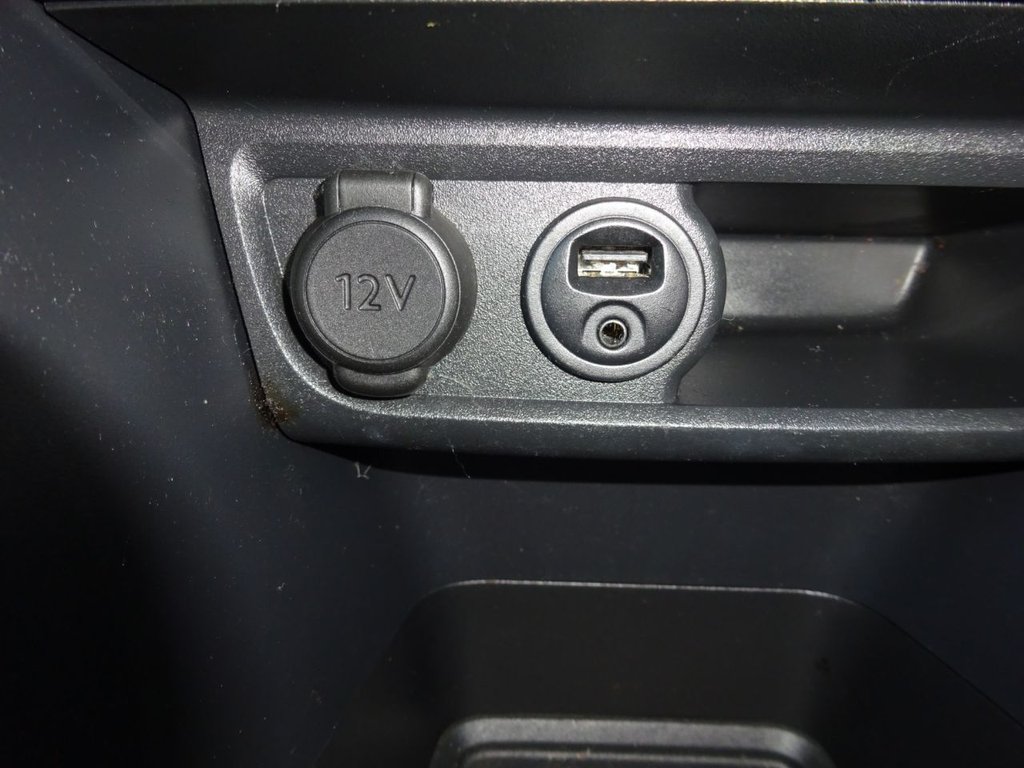 Used Peugeot 208 2012 for sale - 76429986: Photo 17