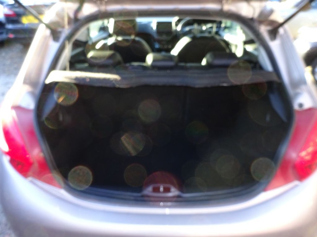 Used Peugeot 208 2012 for sale - 76429986: Photo 21