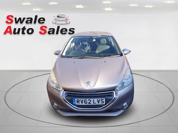 Used Peugeot 208 2012 for sale - 76429986: Photo