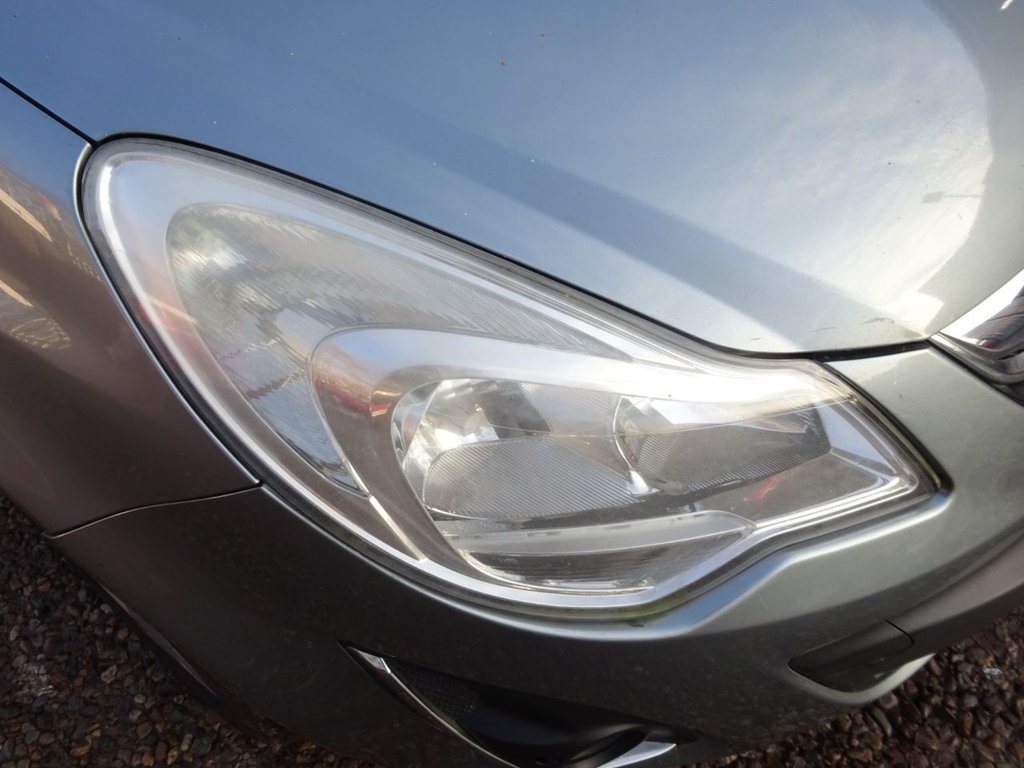 Used Vauxhall Corsa 2011 for sale - 76092767: Photo 12