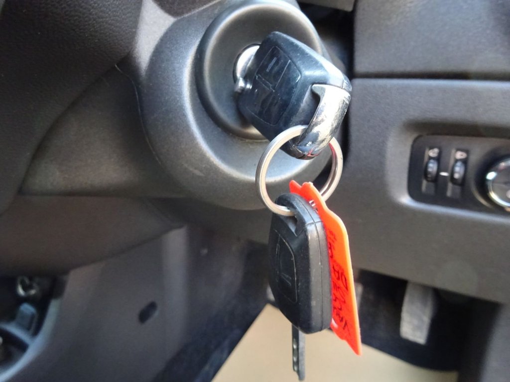 Used Vauxhall Corsa 2011 for sale - 76092767: Photo 20