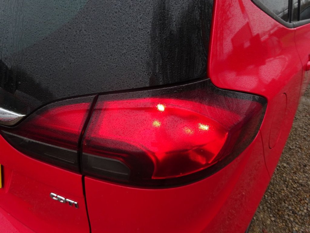 Used Vauxhall Zafira Tourer 2014 for sale - 76185564: Photo 11