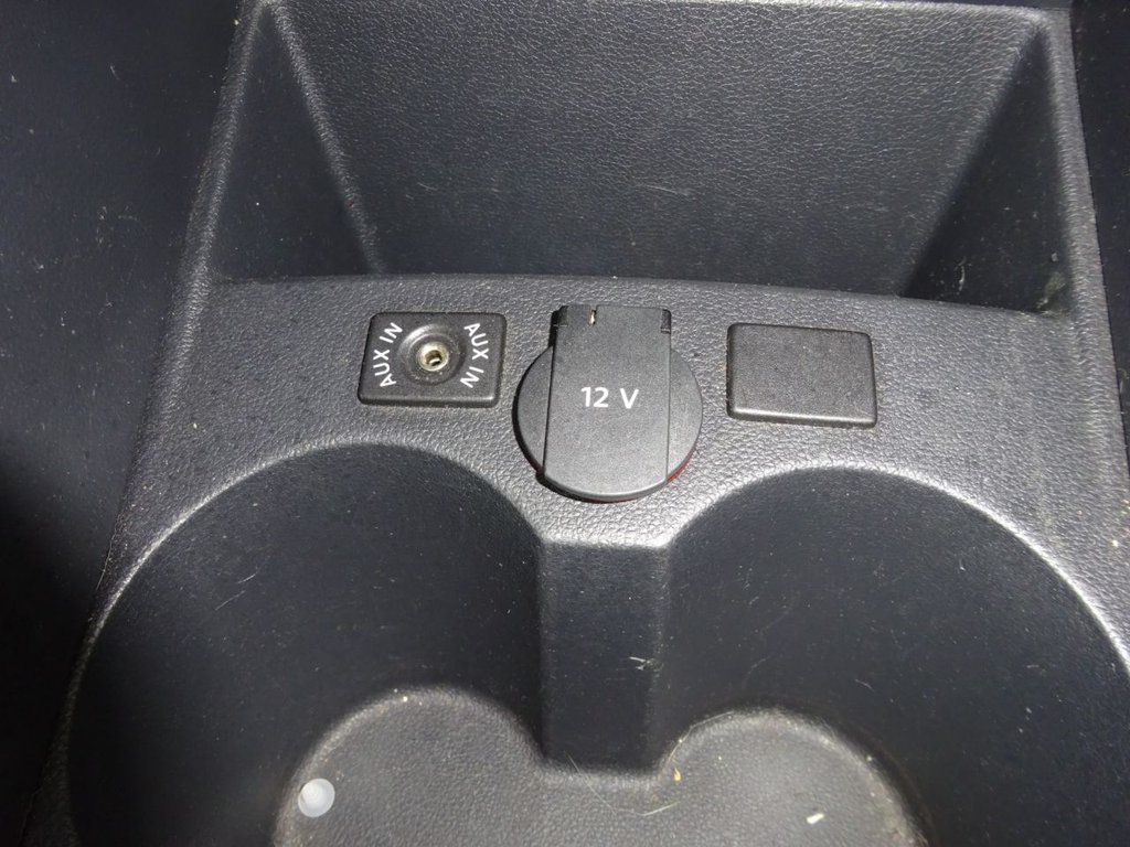 Used Volkswagen Polo 2012 for sale - 75832209: Photo 21