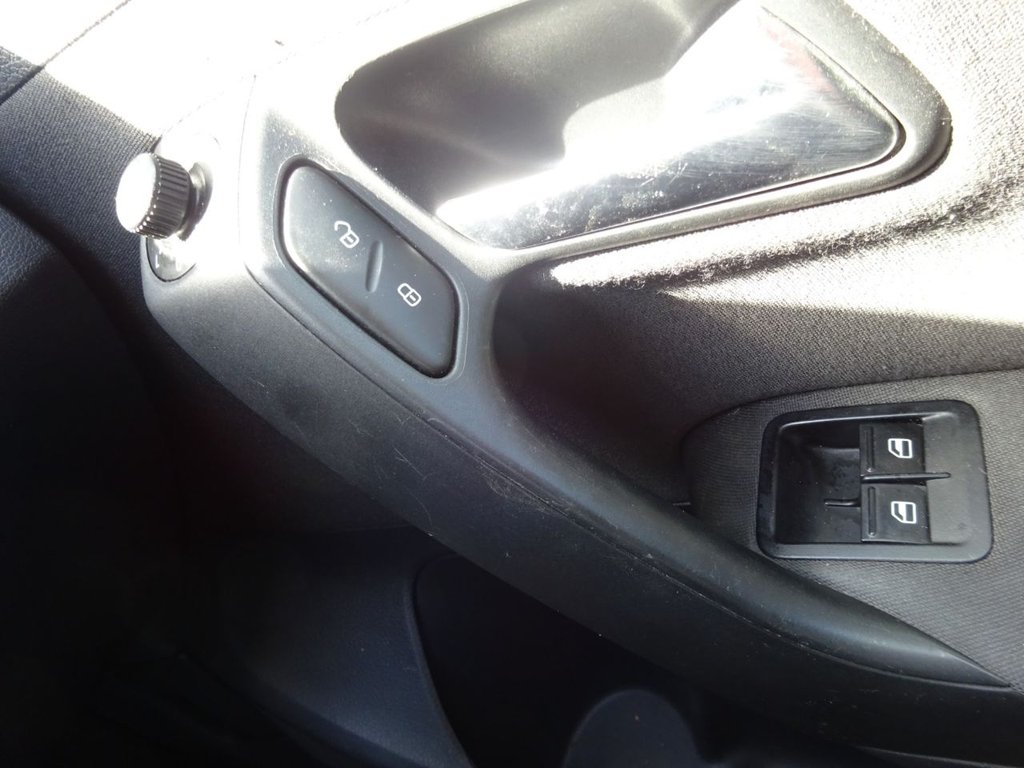 Used Volkswagen Polo 2012 for sale - 75832209: Photo 22