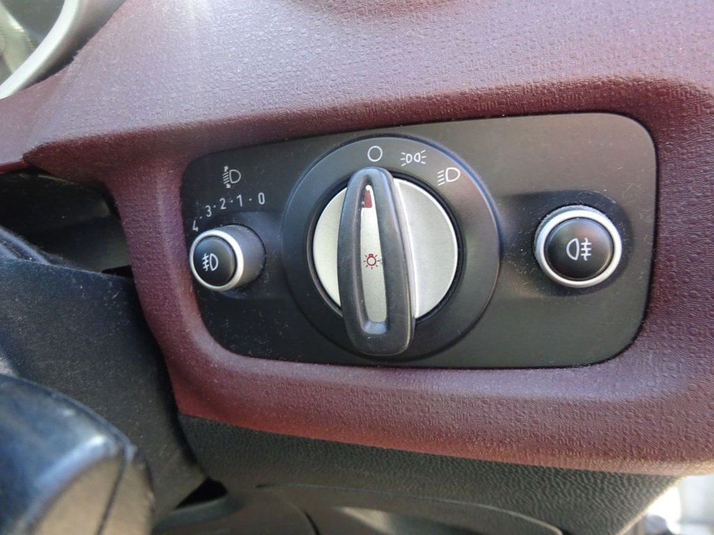 Used Ford Fiesta 2012 for sale - 77437272: Photo 18