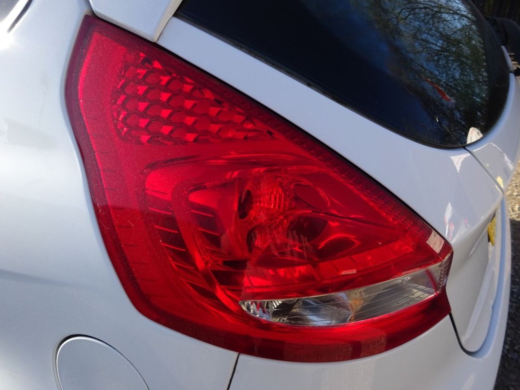 Used Ford Fiesta 2012 for sale - 77437272: Photo 24