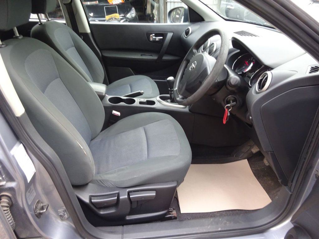 Used Nissan Qashqai 2010 for sale - 75865169: Photo 11